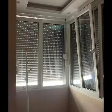 Seaside Modern Apartment Durres
